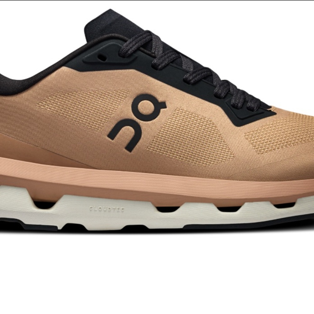On Cloudzone - Women's
Color: Rosebrown/Black
Size: 07.5